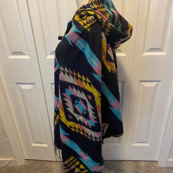 SW style cape - Picture 4 of 7